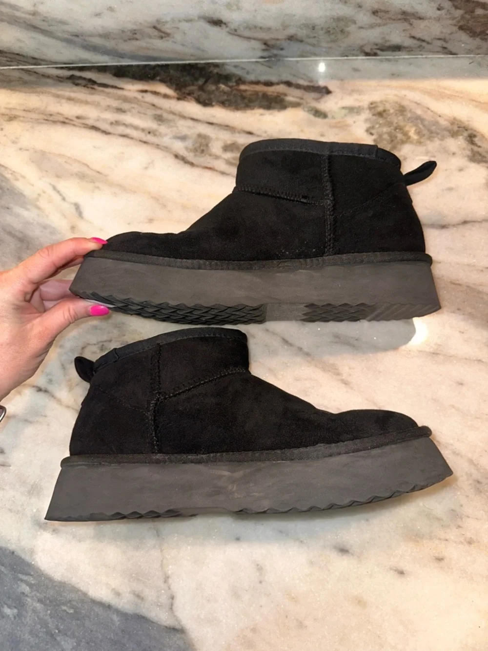 Beach by Matisse Black Suede Slip-On Ankle Slippers Boots Booties
